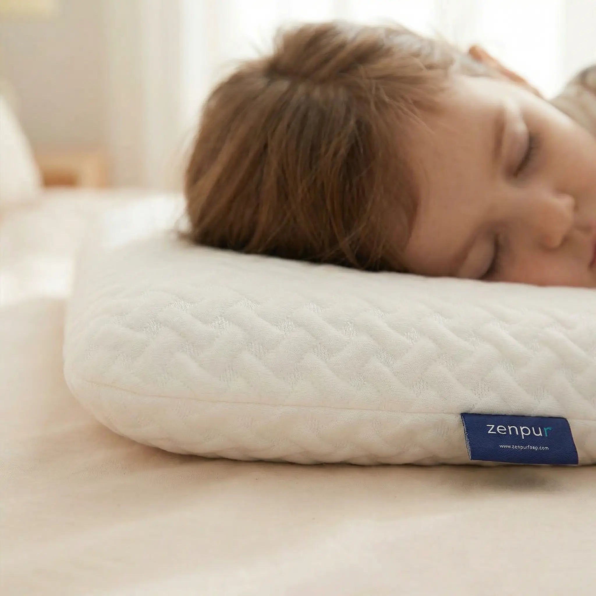 Oreiller Enfant Moelleux Ergonomique à Mémoire de Forme - 6 à 10 ans (40 x 60 cm) ZenPur
